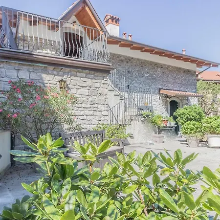 Appartamento Casa Del Tiglio Varenna